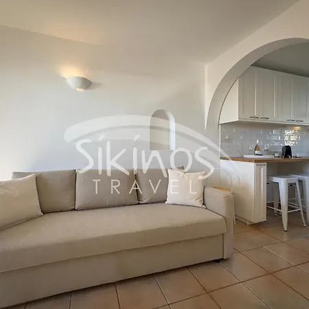 Beachfront Cycladic House * Folegandros Town
