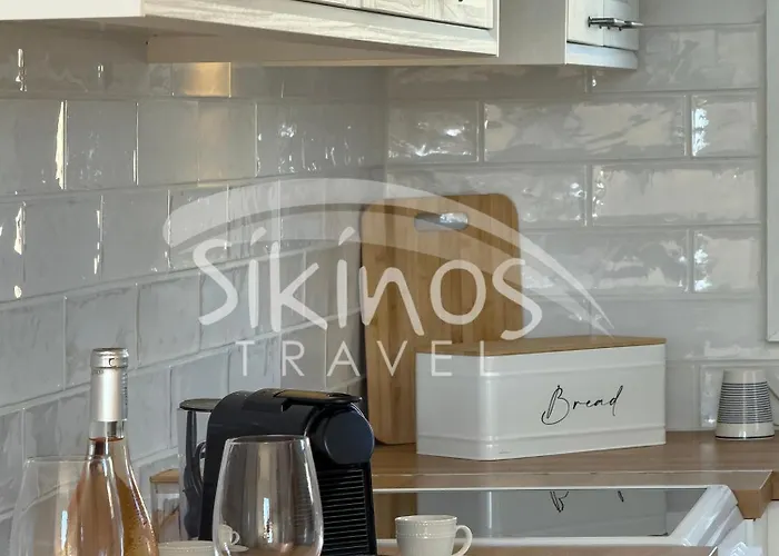 Beachfront Cycladic House * 卡拉沃斯塔西